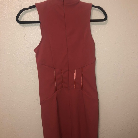 Pink dress - Picture 5 of 5